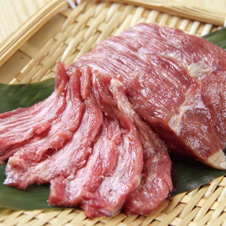 Amazon.co.jp: 馬肉 (生食用馬脂注入馬刺し) 100g 11599 : 食品